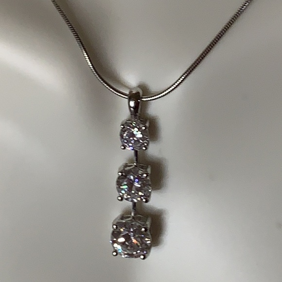 Epiphany diamonique three stone pendant with chain - Picture 5 of 6